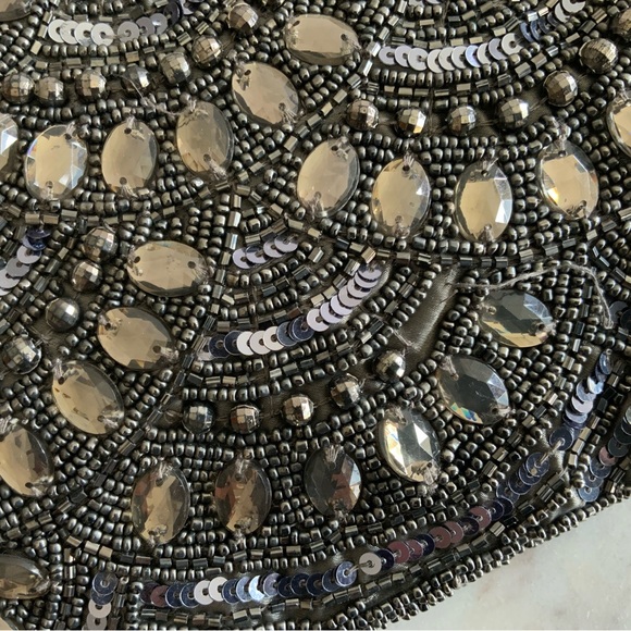 Gorgeous Beaded Bag - Picture 11 of 12